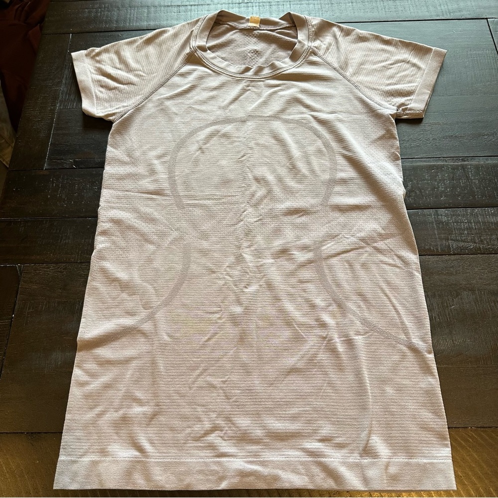 Lululemon Light Pink Short Sleeve